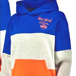 NEw York Knicks women’s hoodie